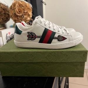 Gucci Ace Sneakers with Arrow